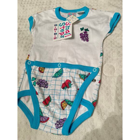 Vintage Small Steps Baby Fruit Print Onesie Body Suit size  12m NWT - Picture 3 of 5